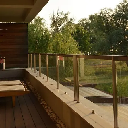 Luxury Lakefront With Private Pier & Jacuzzi * Balatonoszod